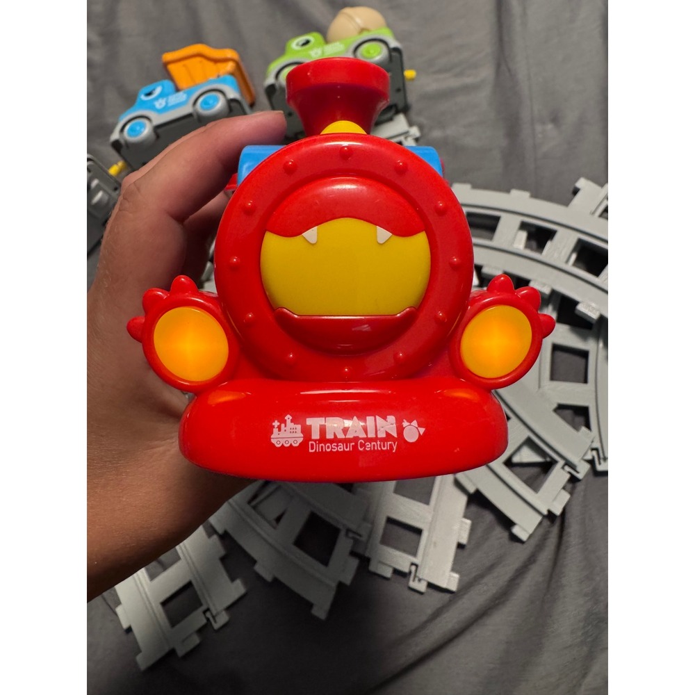iPlay iLearn Toddler Train Toy Set Magnetic Construction Trucks with Tracks